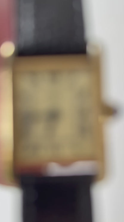 Must de Cartier Tank